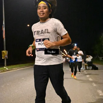 Runner Photo 7723877