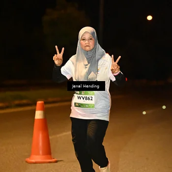 Runner Photo 7723887