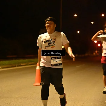 Runner Photo 7723917