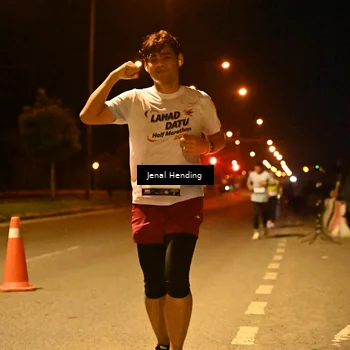 Runner Photo 7723949