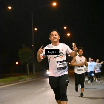 Runner Photo 7723956