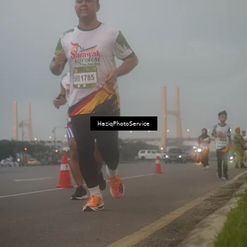 Runner Photo 7723970