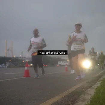 Runner Photo 7723992