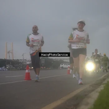 Runner Photo 7723994