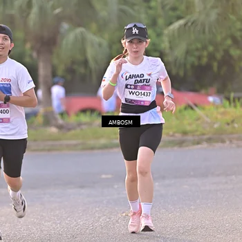 Runner Photo 7724000