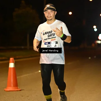Runner Photo 7724039