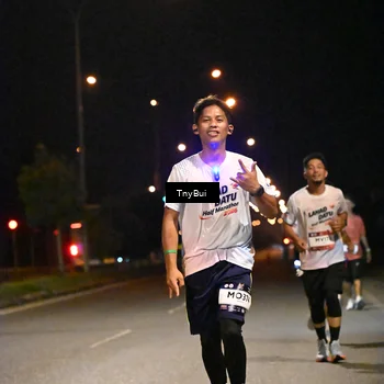 Runner Photo 7724075