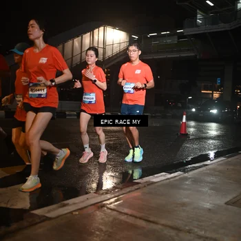 Runner Photo 7724128