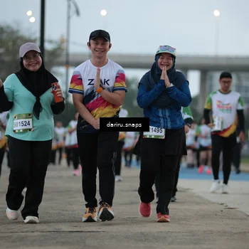 Runner Photo 7724131