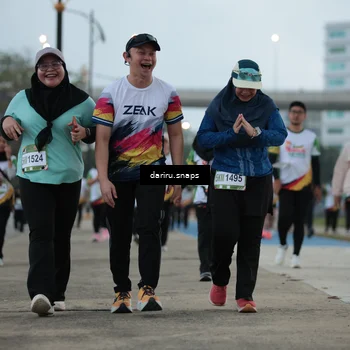Runner Photo 7724146