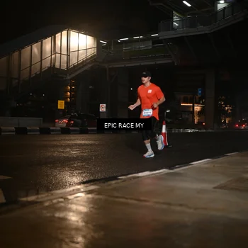 Runner Photo 7724155