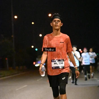 Runner Photo 7724157