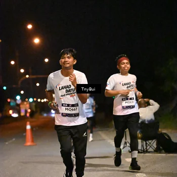 Runner Photo 7724173