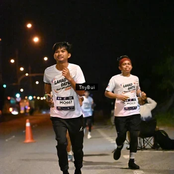 Runner Photo 7724177