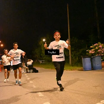 Runner Photo 7724184