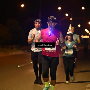 Runner Photo 7724192
