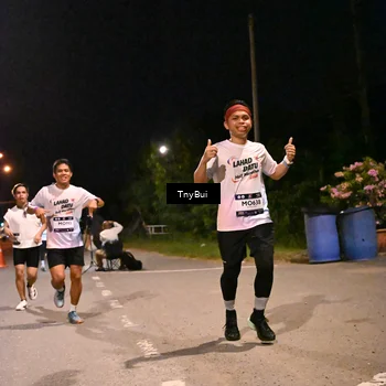 Runner Photo 7724197