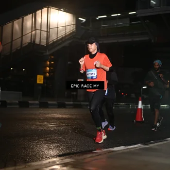 Runner Photo 7724219