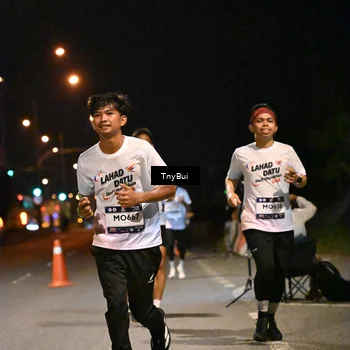 Runner Photo 7724223