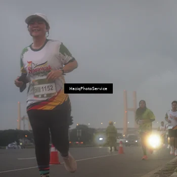 Runner Photo 7724238