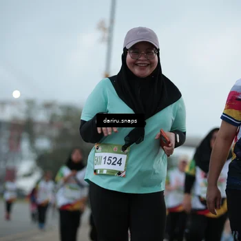 Runner Photo 7724246
