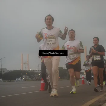Runner Photo 7724252