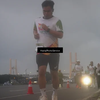 Runner Photo 7724270