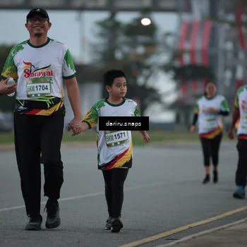 Runner Photo 7724275