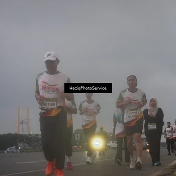 Runner Photo 7724323