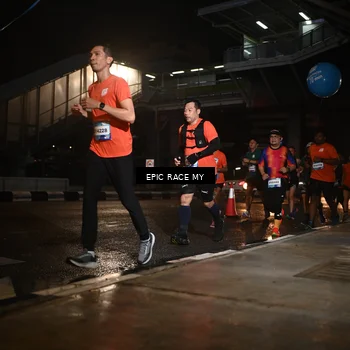 Runner Photo 7724324