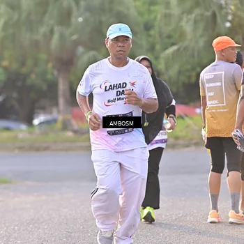 Runner Photo 7724330