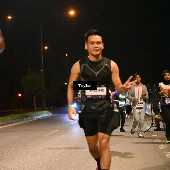Runner Photo 7724334