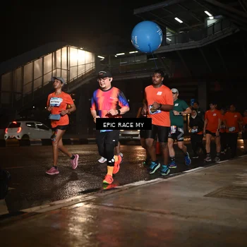 Runner Photo 7724372