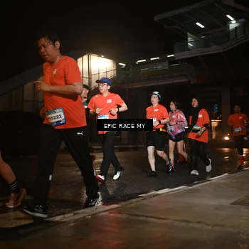 Runner Photo 7724374