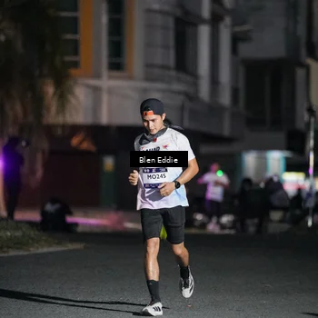 Runner Photo 7724407