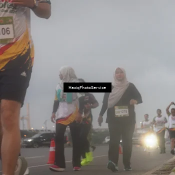 Runner Photo 7724408