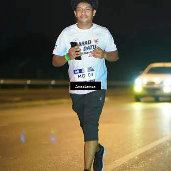 Runner Photo 7724414