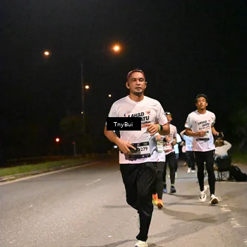 Runner Photo 7724426