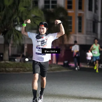 Runner Photo 7724429