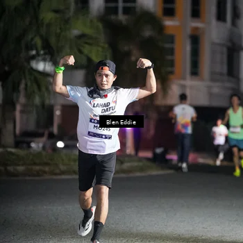 Runner Photo 7724446