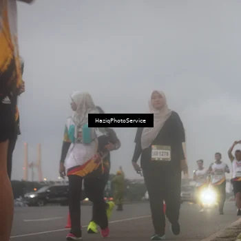 Runner Photo 7724451