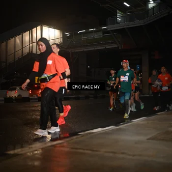 Runner Photo 7724472