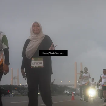 Runner Photo 7724481