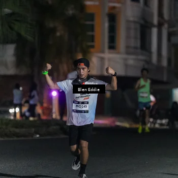 Runner Photo 7724482