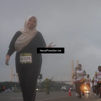 Runner Photo 7724484