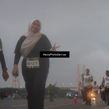 Runner Photo 7724489