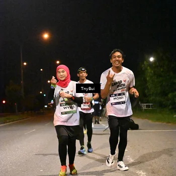 Runner Photo 7724500