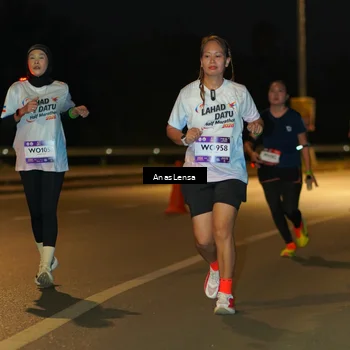 Runner Photo 7724518