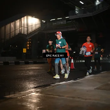 Runner Photo 7724520