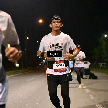 Runner Photo 7724544